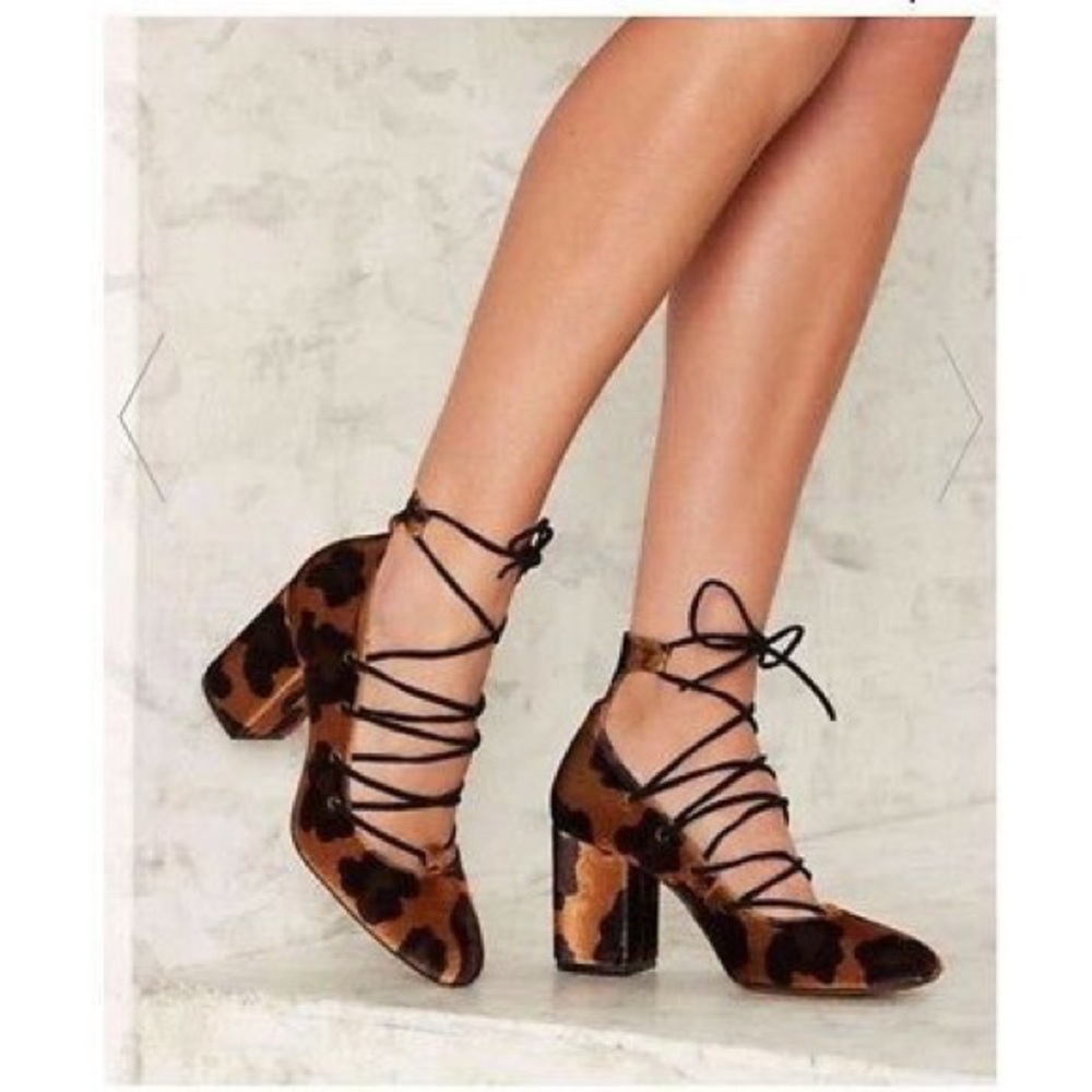Crosswalk SpotMe Leopard Velvet Heel, Sz.38 EU